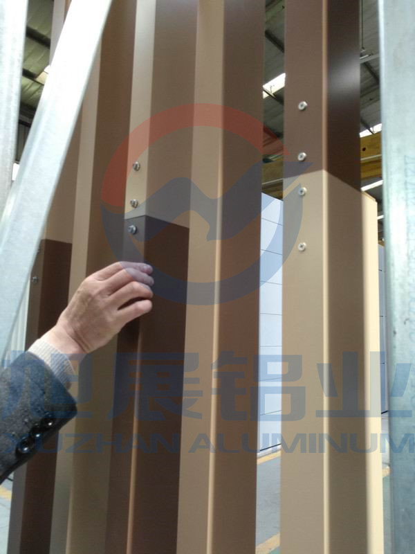 幕墙型材安装节点